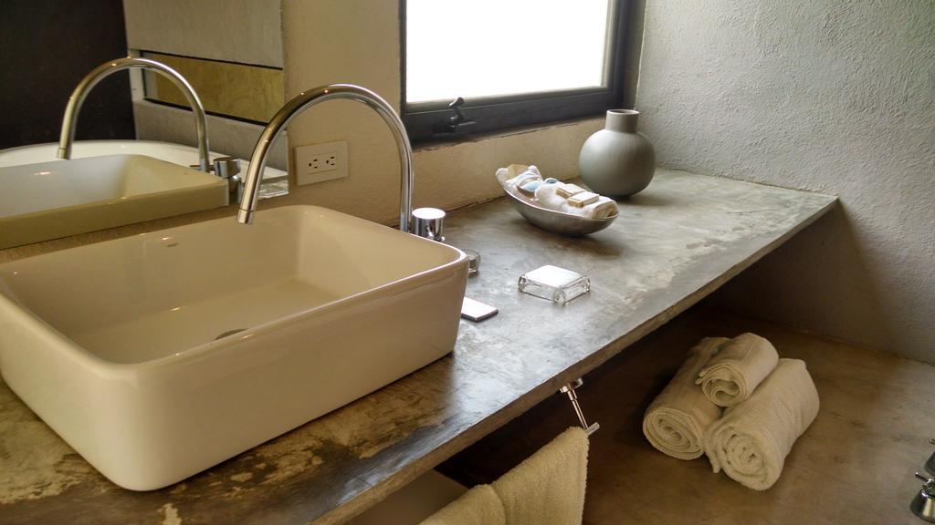 Hotel Boutique La Milagrosa テポストラン 部屋 写真